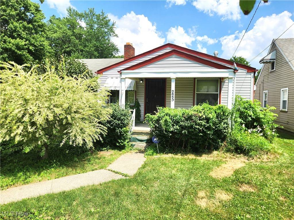 Youngstown, OH 44515,225 Forest Hill DR