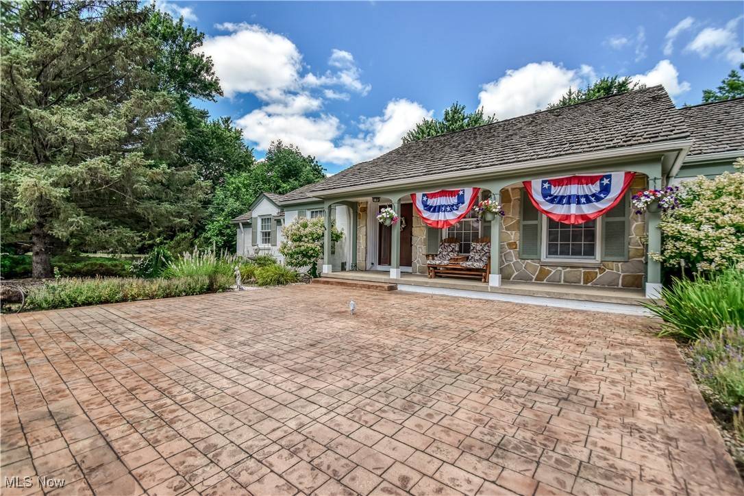 Concord, OH 44060,9715 Johnnycake Ridge RD