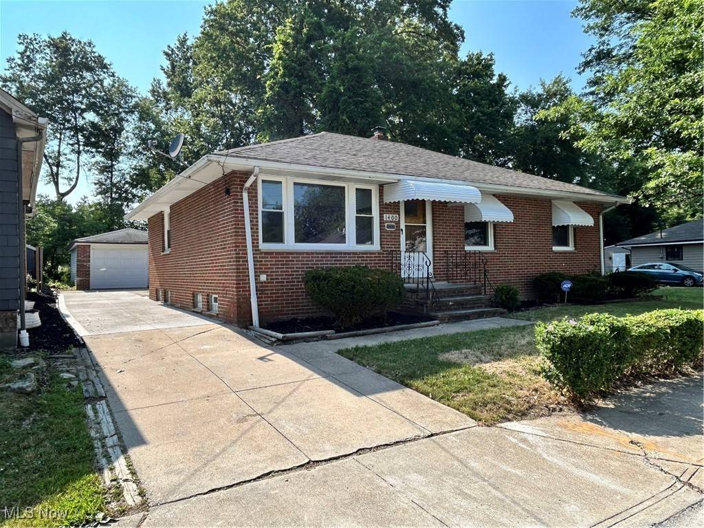South Euclid, OH 44121,1400 Francis CT