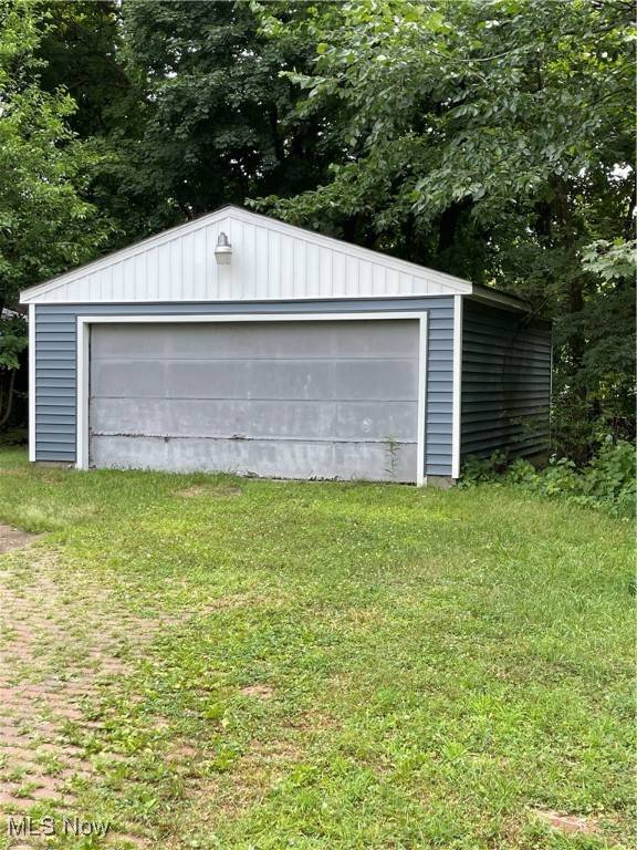 Akron, OH 44307,949 Raymond ST