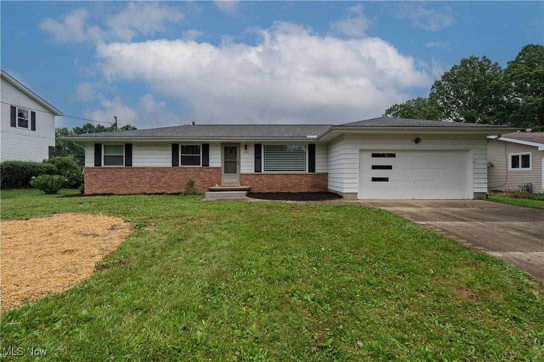 Norton, OH 44203,2783 Shellhart RD
