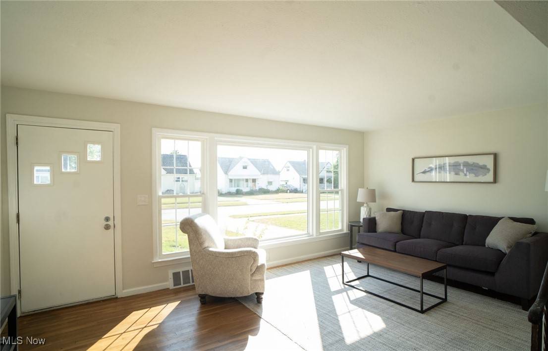 Willowick, OH 44095,355 E 308th ST