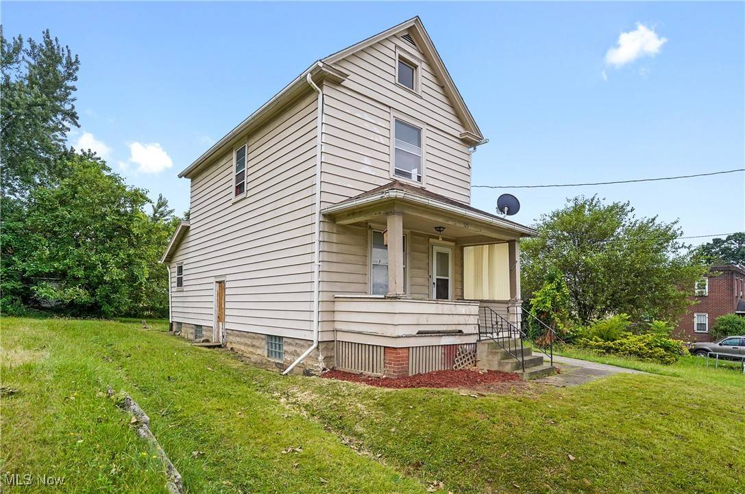 Youngstown, OH 44502,525 Samuel AVE