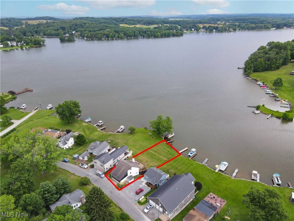 Lisbon, OH 44432,32632 Wooddale DR