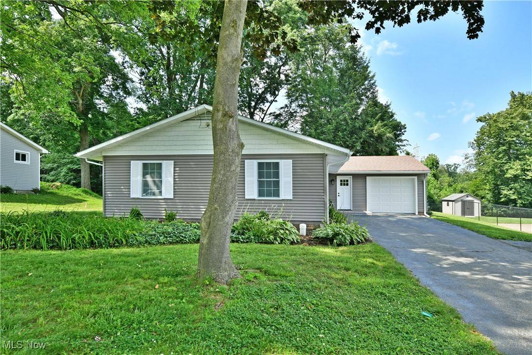Masury, OH 44438,7655 Connelly RD