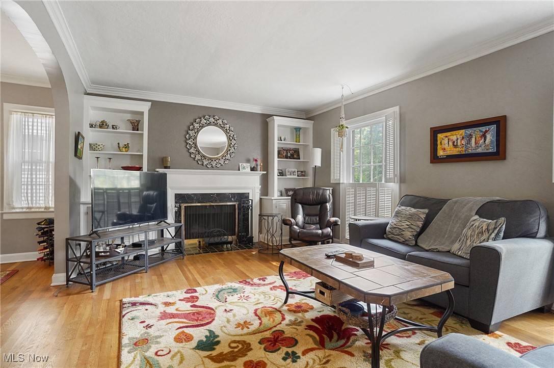 Shaker Heights, OH 44122,3696 Tolland RD