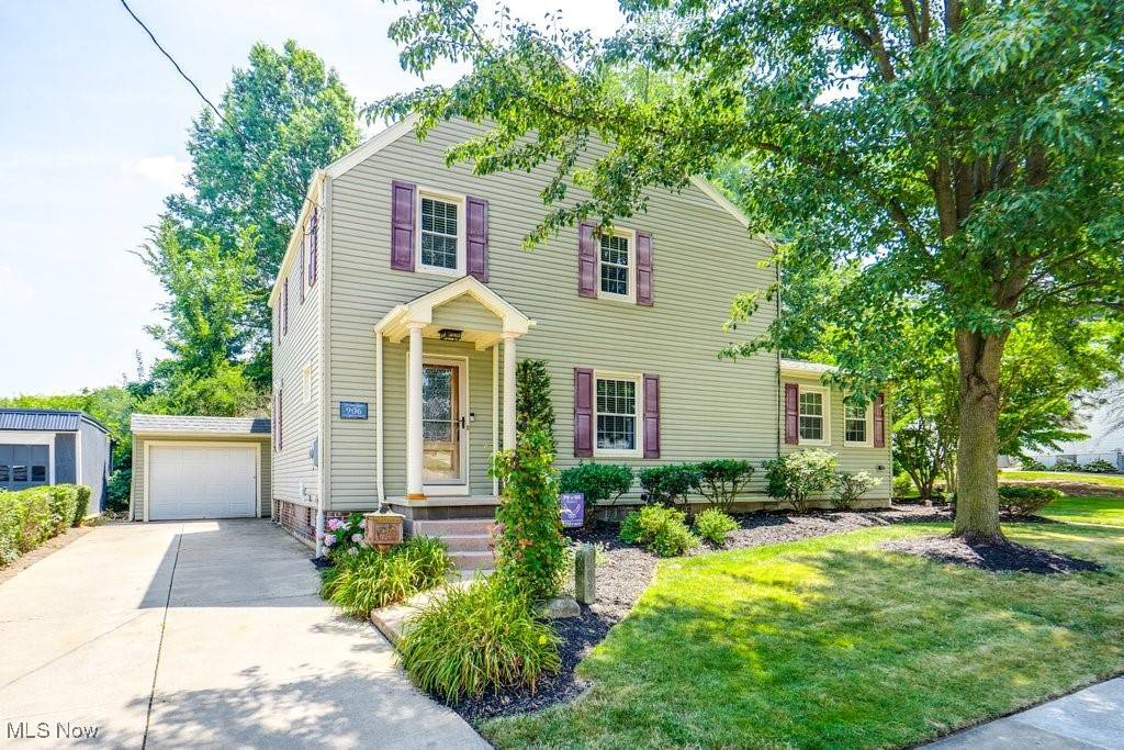 Massillon, OH 44646,906 17th ST NE
