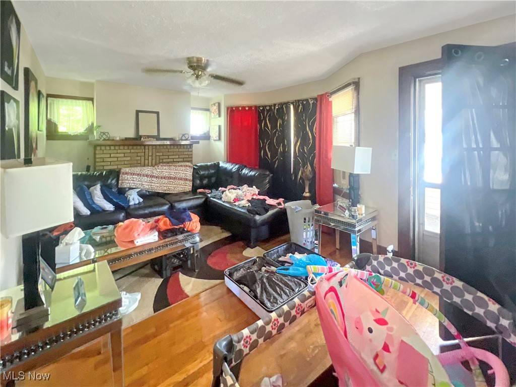 Cleveland, OH 44110,1479 E 173rd ST