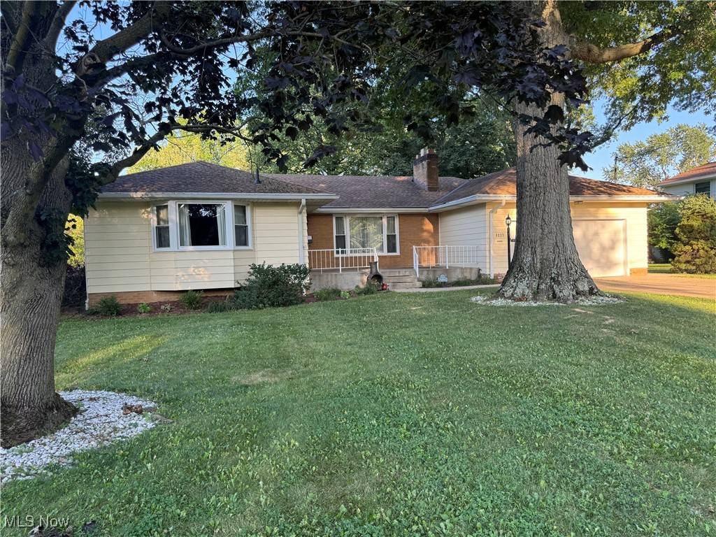 Ashland, OH 44805,1227 Thomas DR