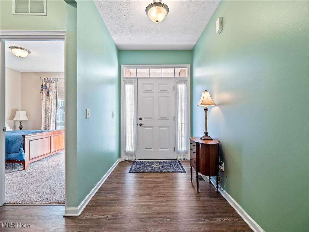 Lorain, OH 44053,3831 Heron DR