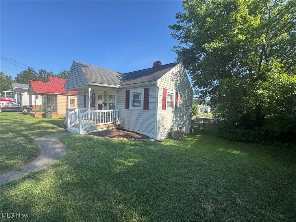 Zanesville, OH 43701,90 E King ST