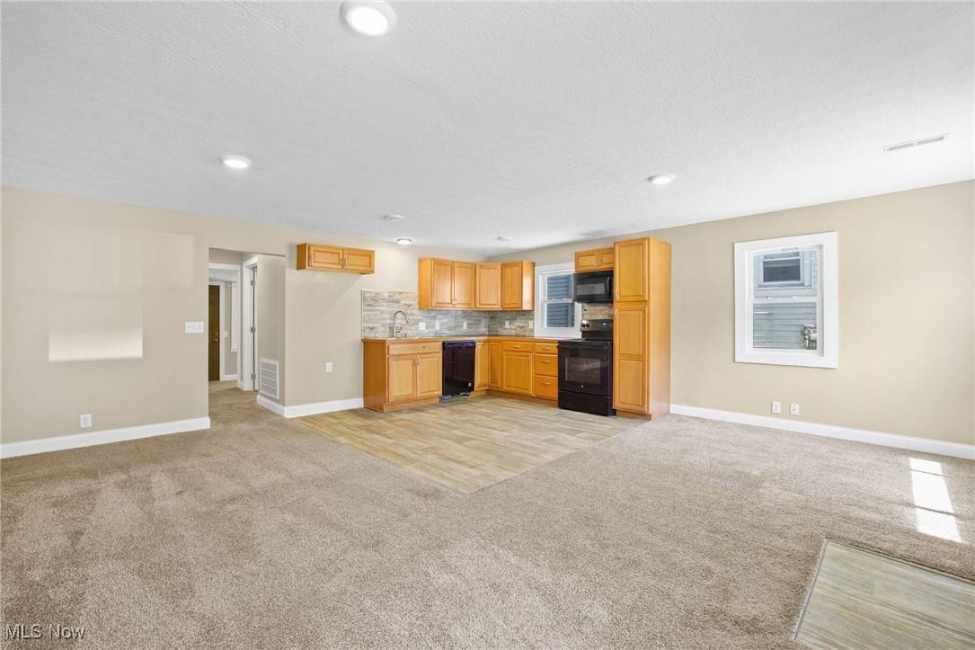 Canton, OH 44709,2525 44th ST NW