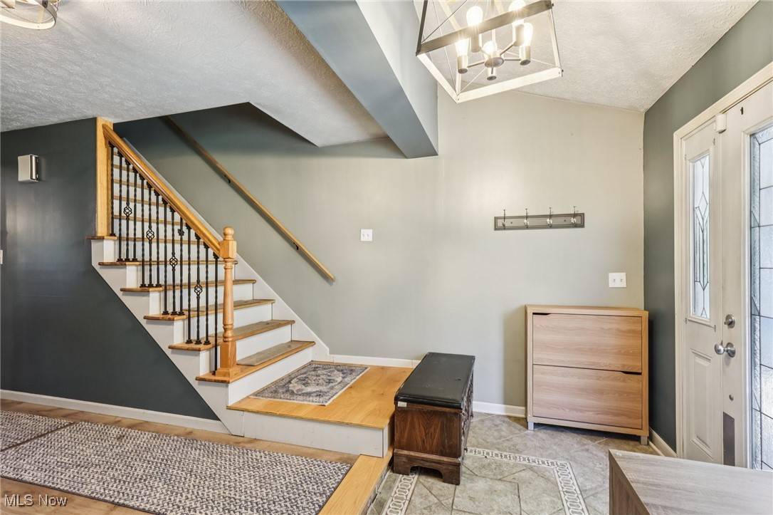 Uniontown, OH 44685,2424 Lyndon DR