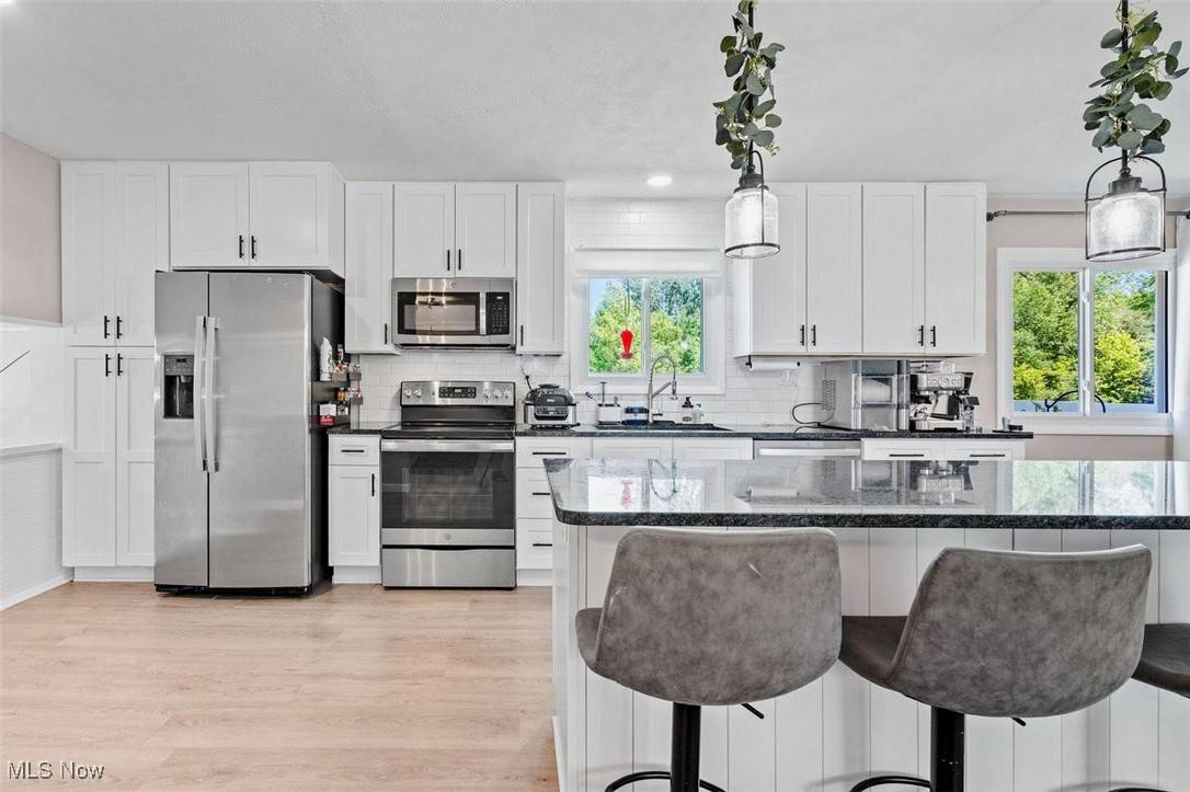 Brunswick, OH 44212,4949 Orchard DR