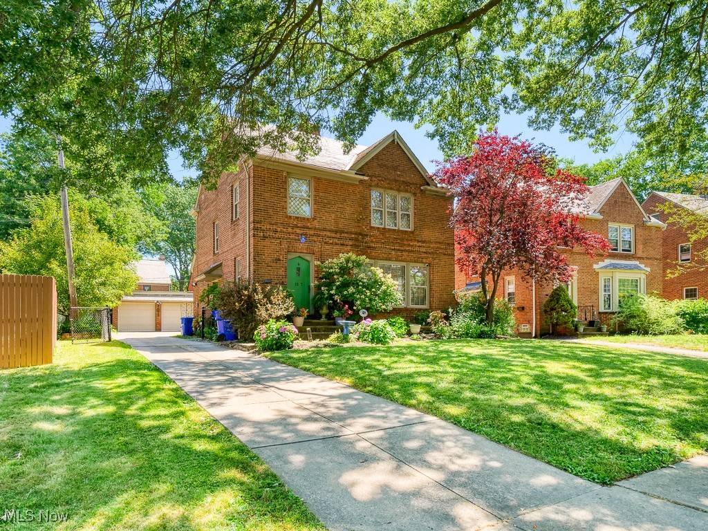 University Heights, OH 44118,2387 Channing RD