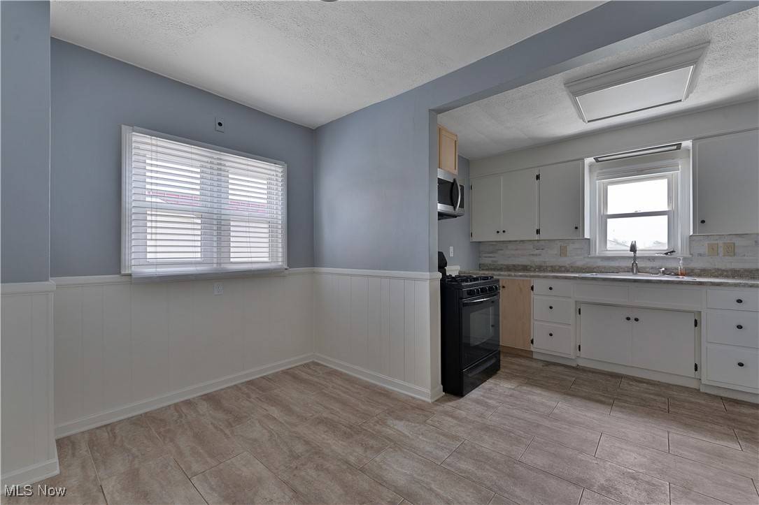 Girard, OH 44420,301 E 2nd ST