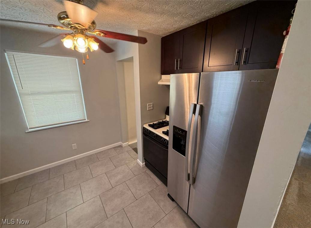 Akron, OH 44314,1289 Harpster AVE