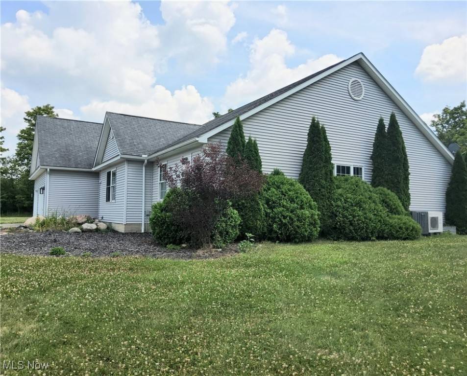 Litchfield, OH 44253,9415 Stone RD