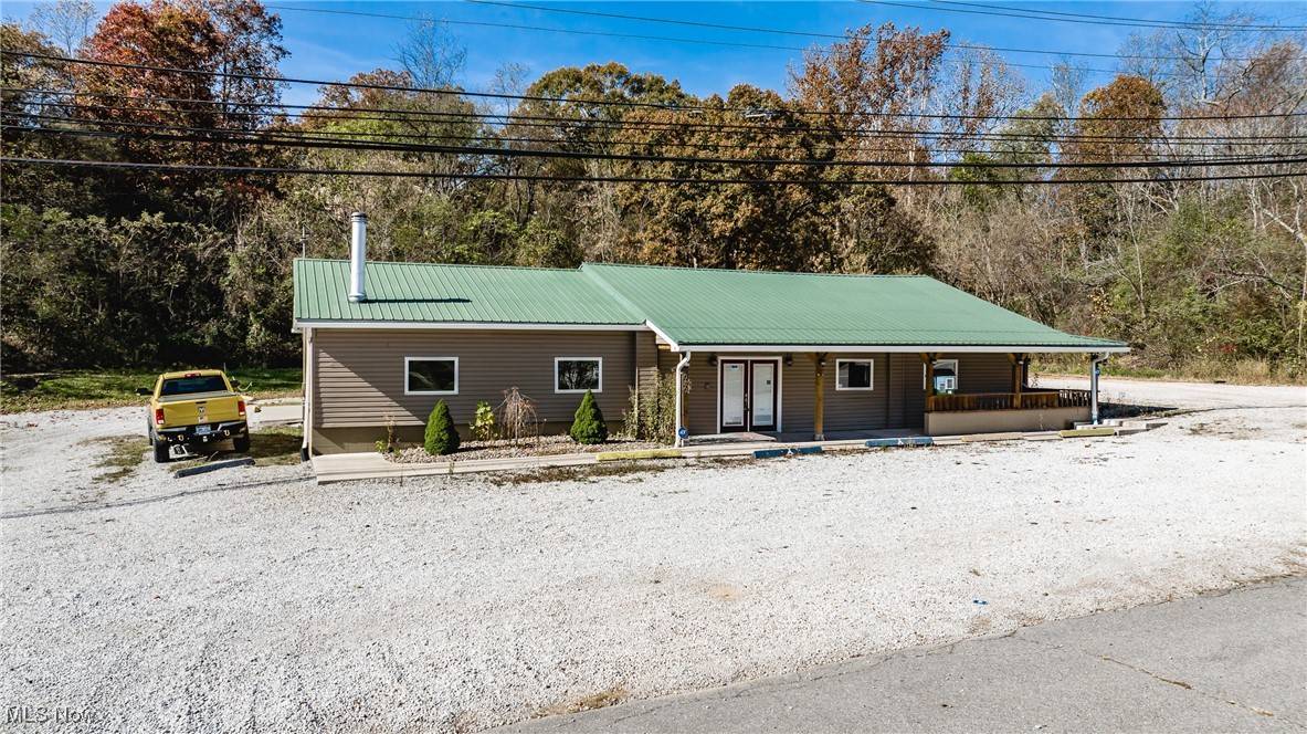 Washington, WV 26181,2080 Harris HWY