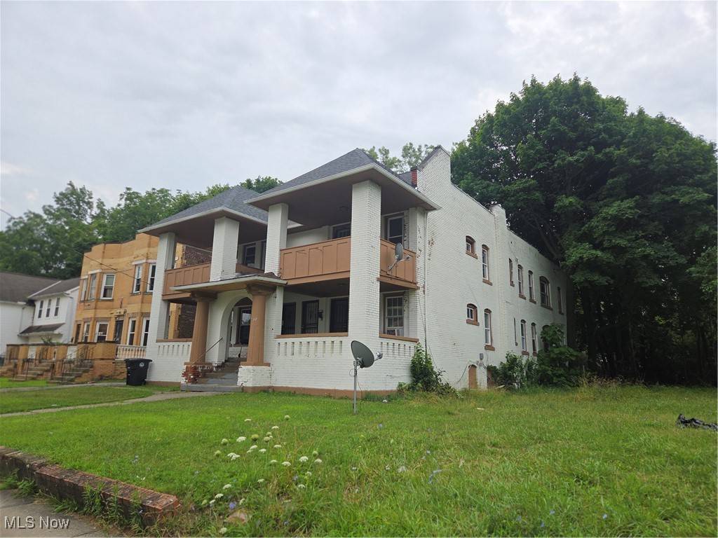 Cleveland, OH 44106,10730 Orville AVE