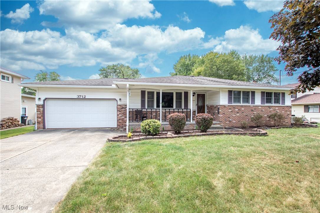 Brunswick, OH 44212,3712 Walters DR