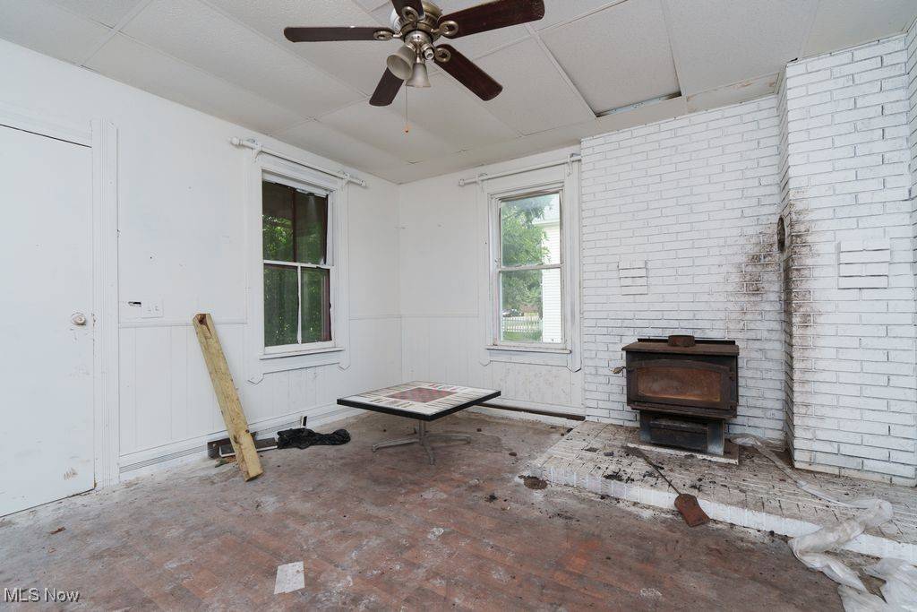 Massillon, OH 44646,710 North AVE NE