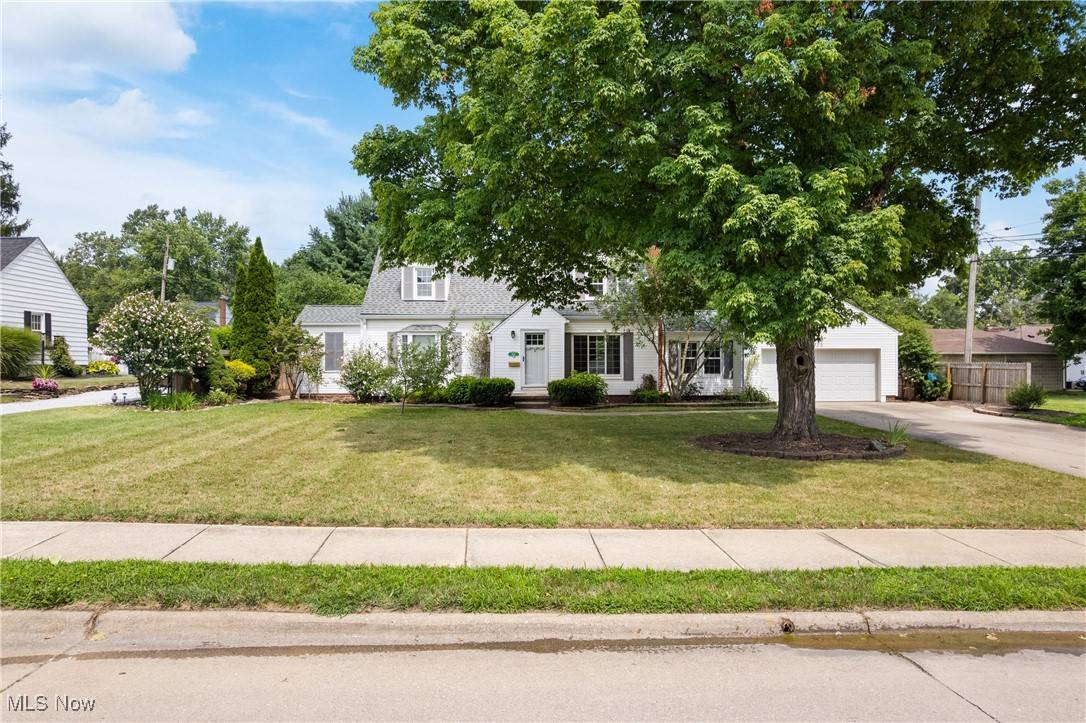 Akron, OH 44313,1831 Wiltshire RD