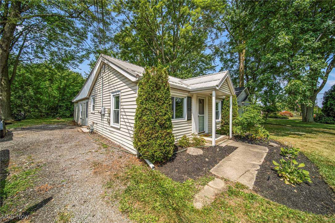 Madison, OH 44057,1120 Maple AVE