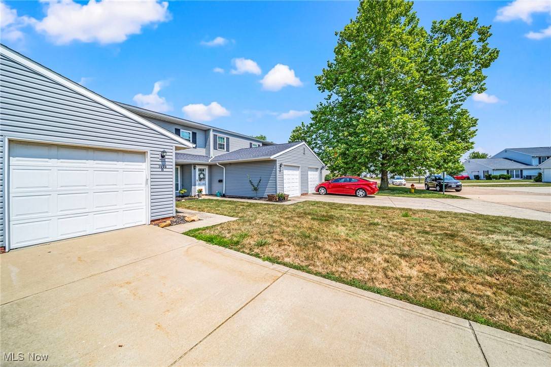 Mentor, OH 44060,7999 Puritan DR #69B