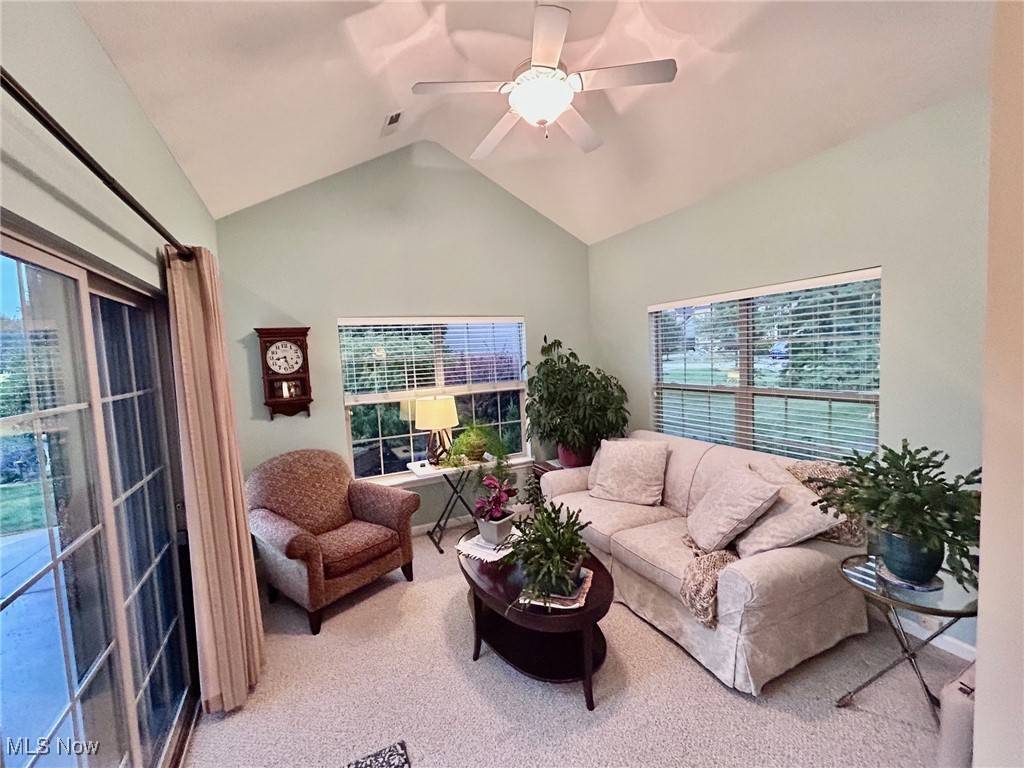 Willowick, OH 44095,303 Lakewick LN
