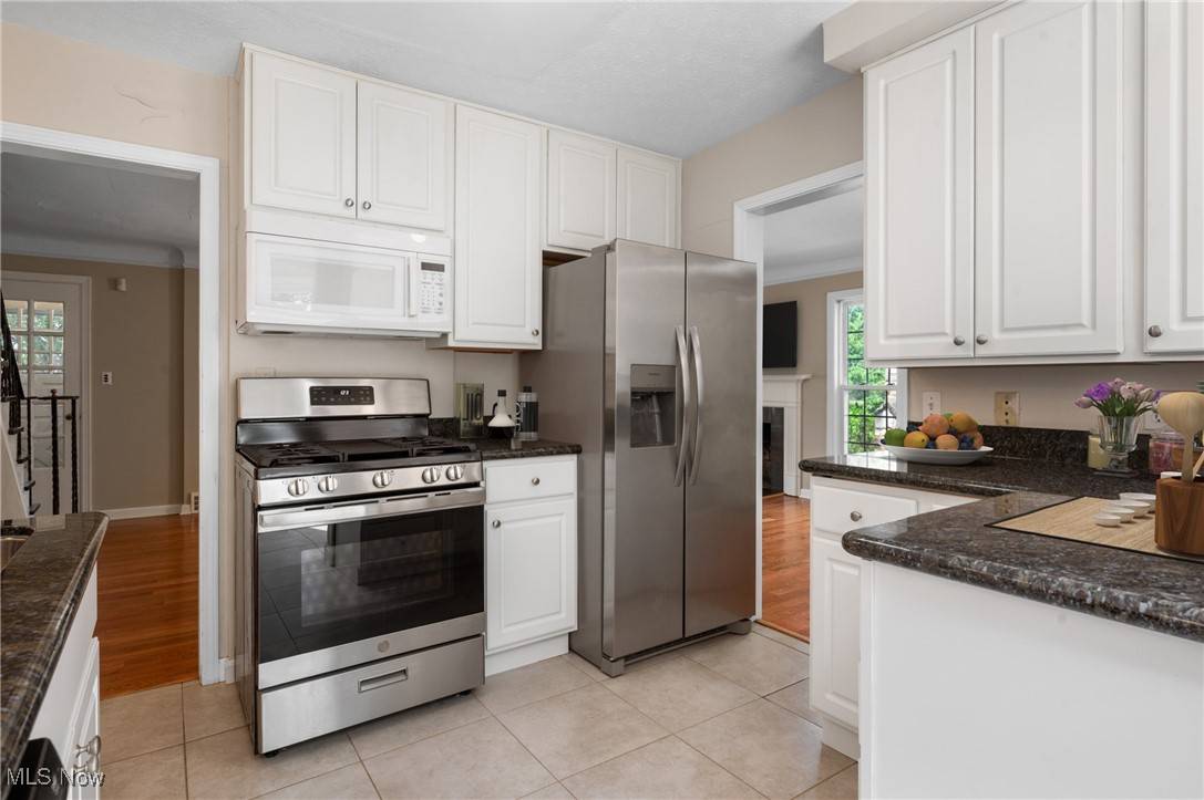 Shaker Heights, OH 44122,3683 Stoer RD