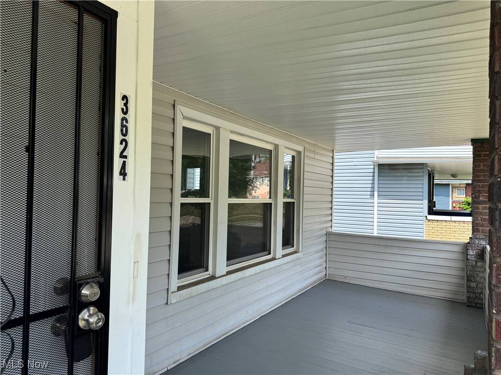 Cleveland, OH 44105,3624 E 118th ST