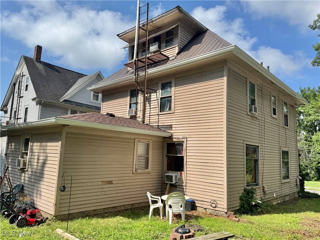 Kent, OH 44240,641 S Water ST