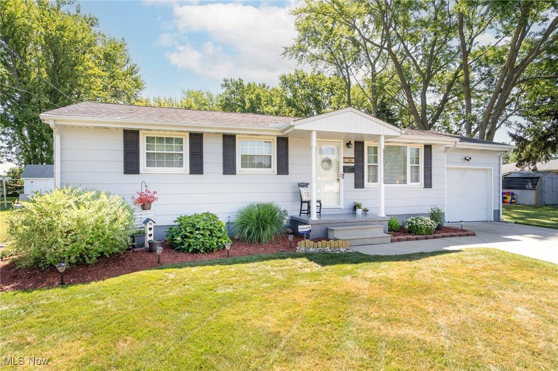 Lorain, OH 44052,2801 Reeves AVE