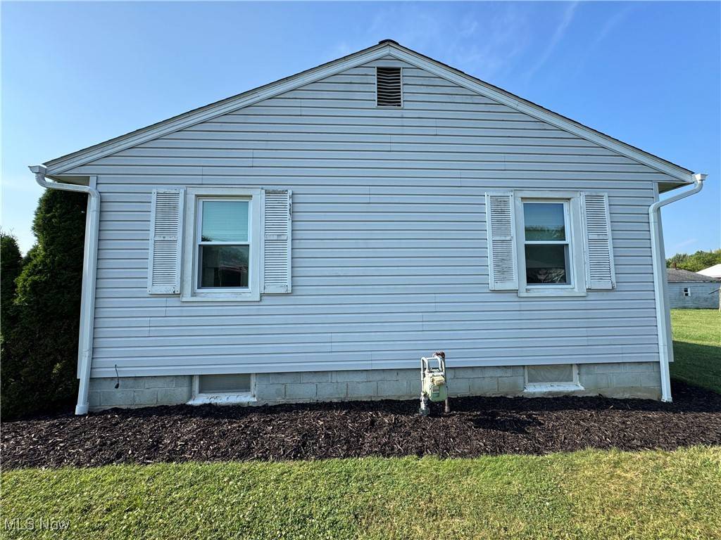 South Amherst, OH 44001,326 Annis RD