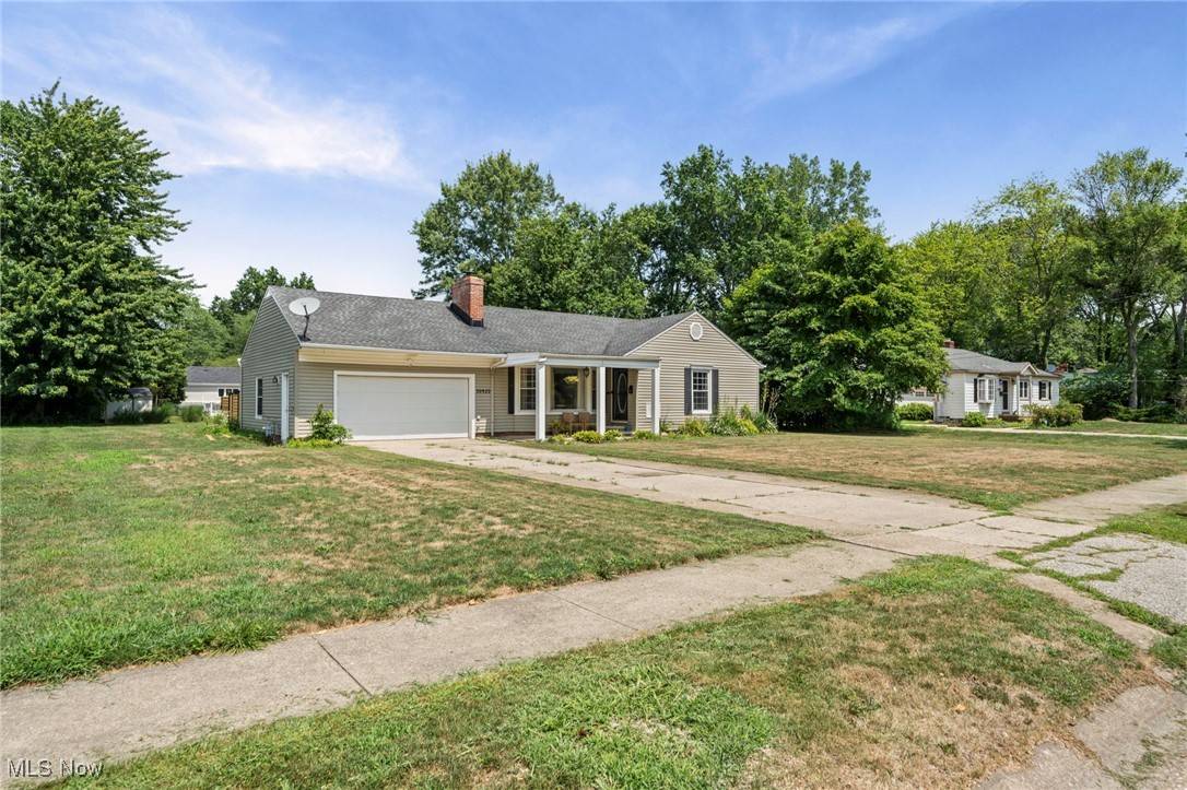 Bay Village, OH 44140,30922 Bexley DR