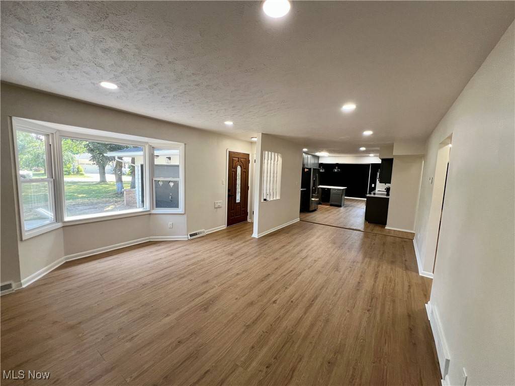 Parma, OH 44130,12890 List LN