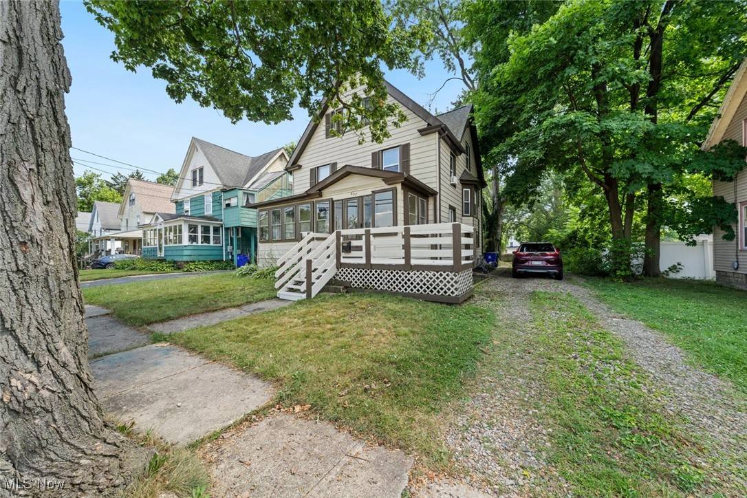 Ravenna, OH 44266,657 W Spruce AVE