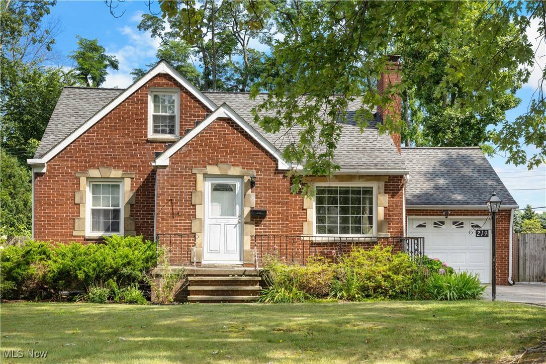 Painesville, OH 44077,219 Meriden RD