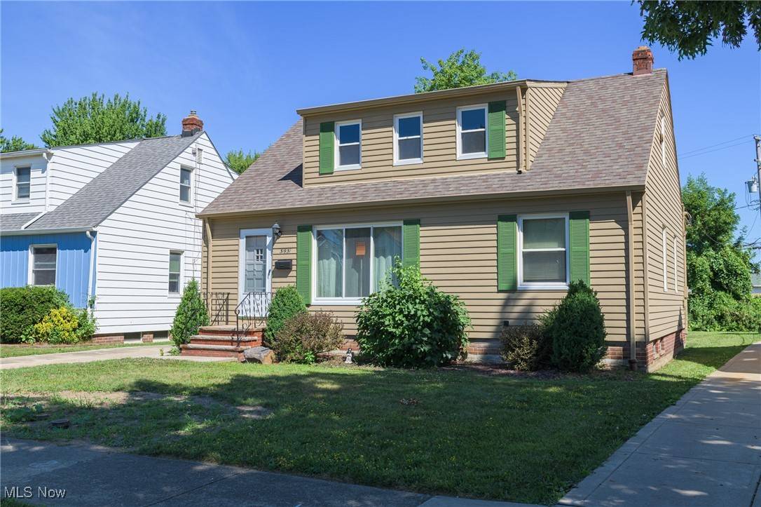 Willowick, OH 44095,31931 Dickerson RD