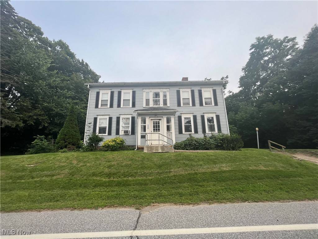 Madison, OH 44057,5466 South Ridge RD #3
