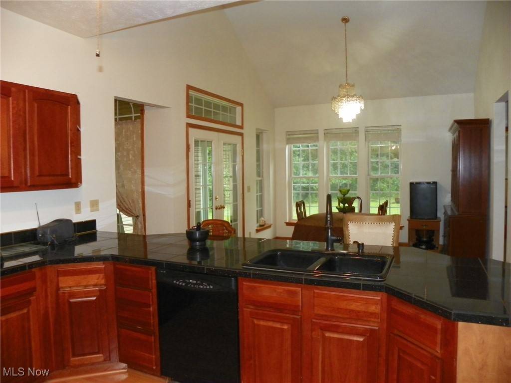 Medina, OH 44256,8417 Chatham RD