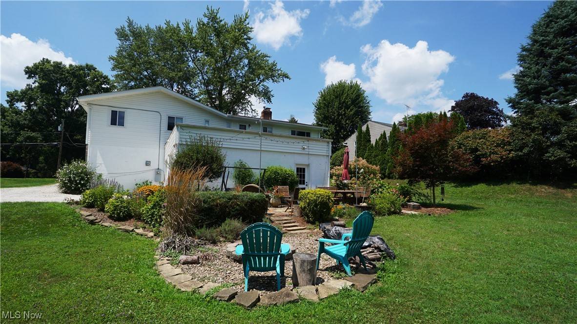 Tallmadge, OH 44278,684 Atwood DR