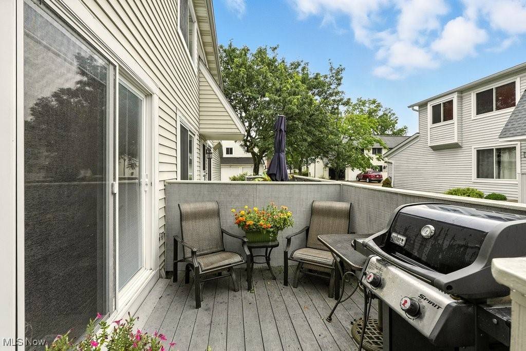Willoughby, OH 44094,5461 Millwood LN