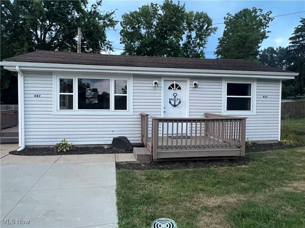 Akron, OH 44319,487 W Willowview DR