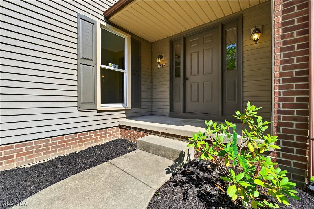 Stow, OH 44224,2855 Laurel Woods BLVD
