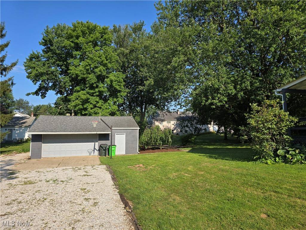 Orrville, OH 44667,738 S Mill ST