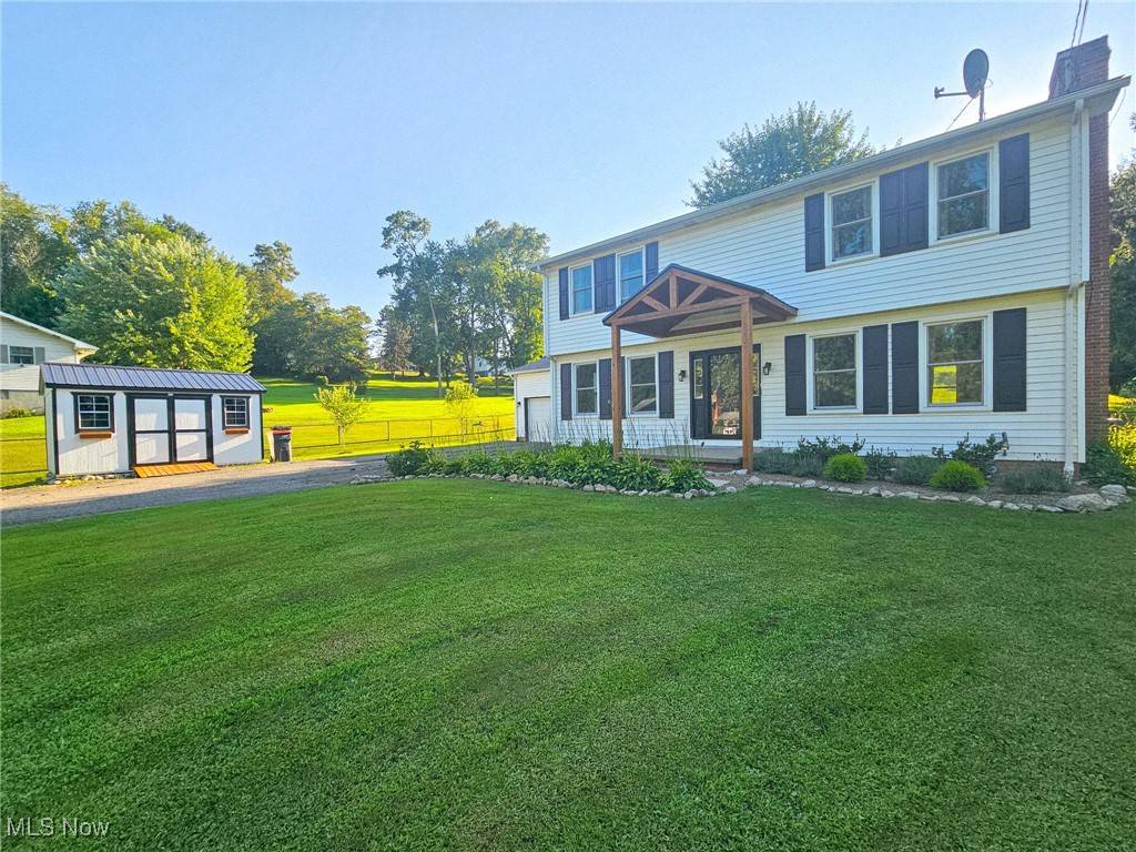 East Liverpool, OH 43920,15745 Pineview DR