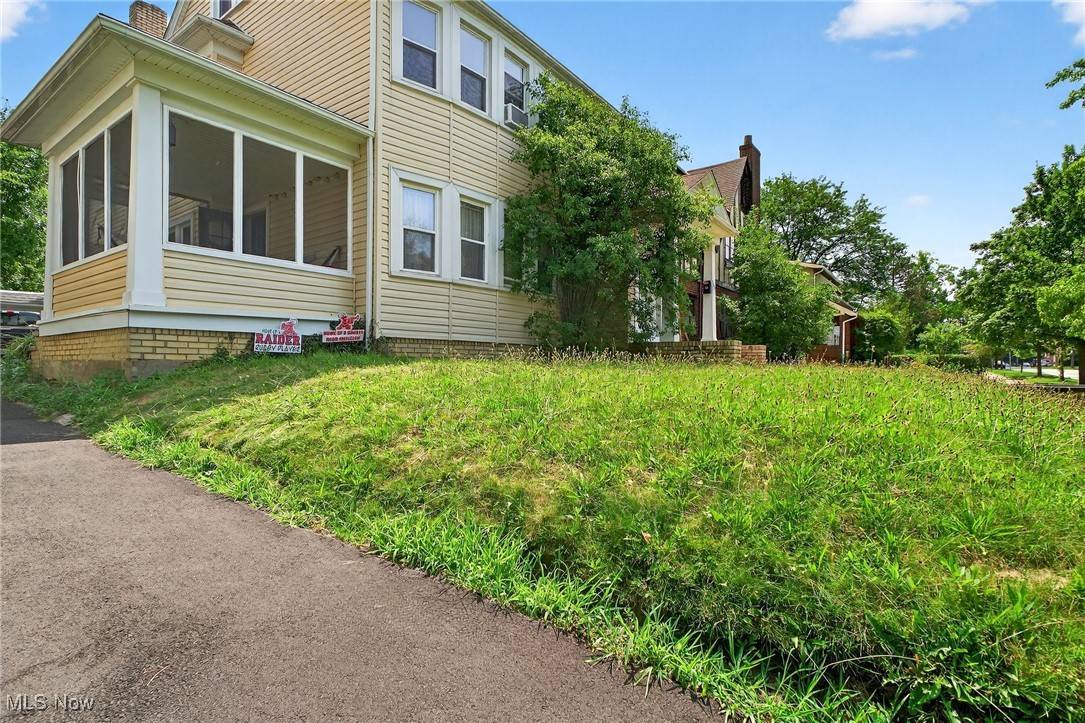 Shaker Heights, OH 44120,3435 Ashby RD