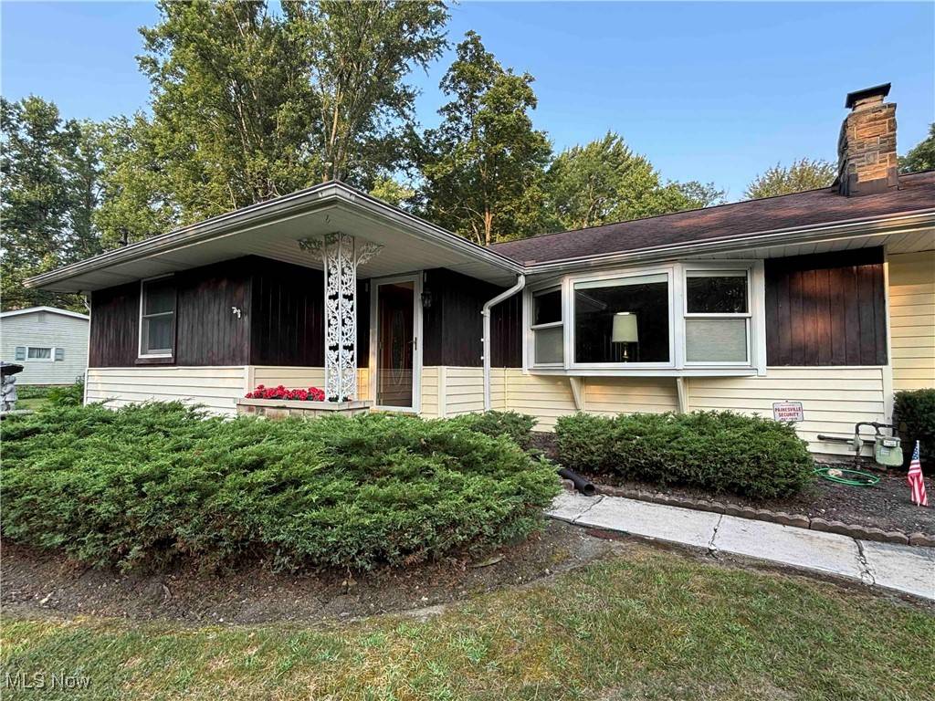 Painesville, OH 44077,8166 Timberlane DR